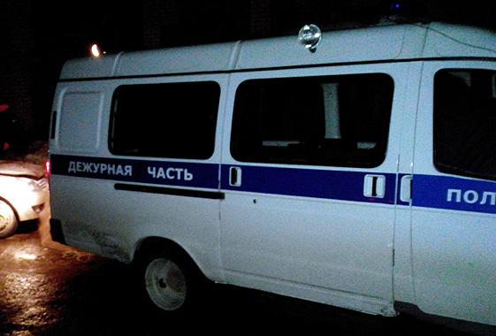 Житель Вольска при грабеже похитил имущество на 23 тысячи рублей