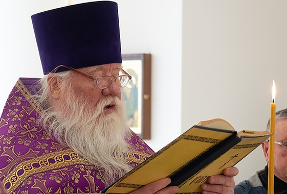 Старейший священник Вольска умер в больнице